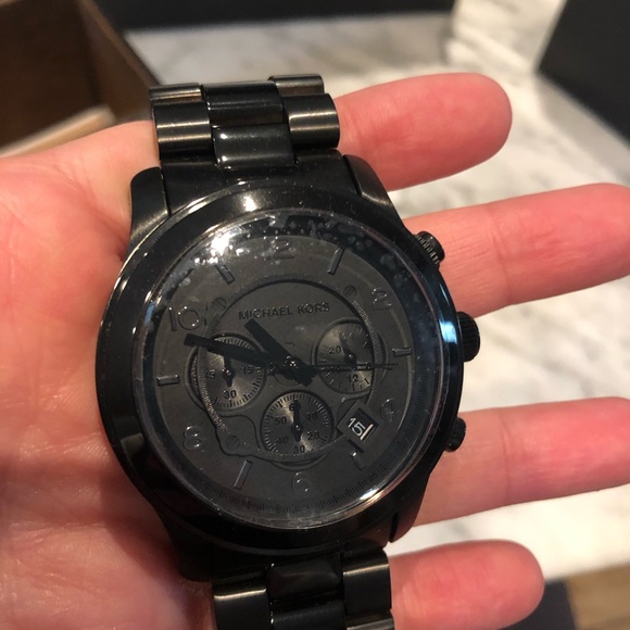 New Michael Kors Men’s Watch - Picture 8 of 8